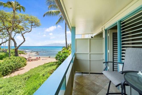 Napili Bay 210 · NB 210 Napili Bay Studio with Direct Ocean View