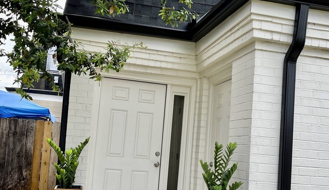 New Renovation- Centrally Located! in Harahan