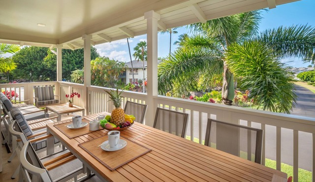Nihilani Family Condo 11C, Impeccably Decorated, Close to Pool