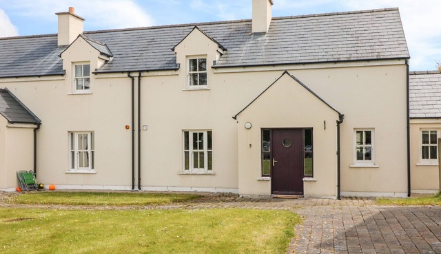 NO. 3 AN SEANACHAI, family friendly in Dungarvan, County Waterford in Dungarvan