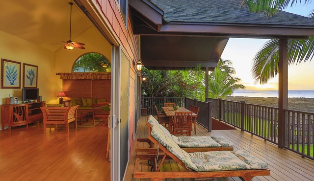 North shore beachfront Villa on Ke-iki beach