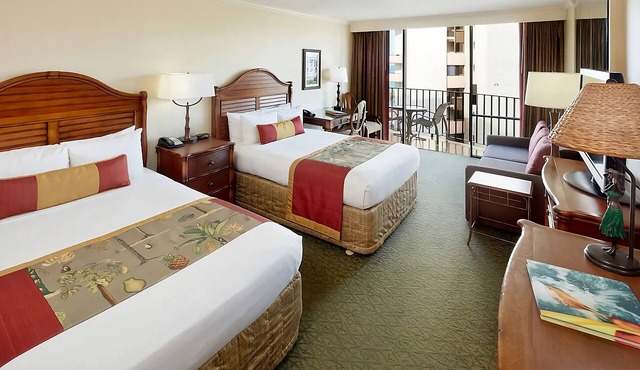 Oahu Dream! 3 Amazing Units, Minutes to Waikiki Aquarium, Waikiki Beach Walk