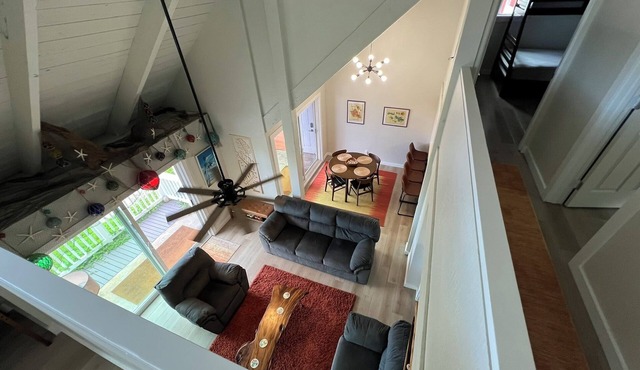 Ocean & Mountain Paradise - 3BD/2BA - MIDTERM RENTAL 1-6 Months