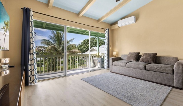Ocean View 1BR Balcony Near Beaches and Downtown