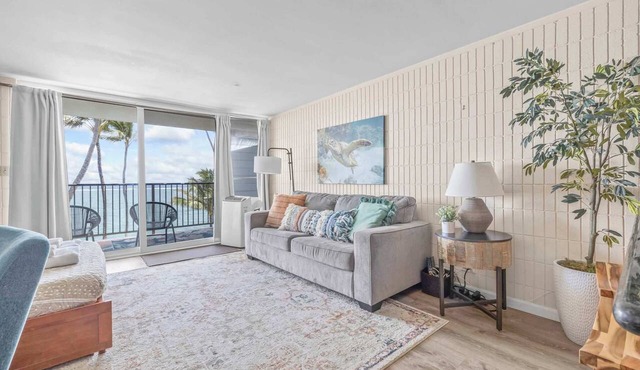 Oceanfront Condo w/Pool & Beach Access