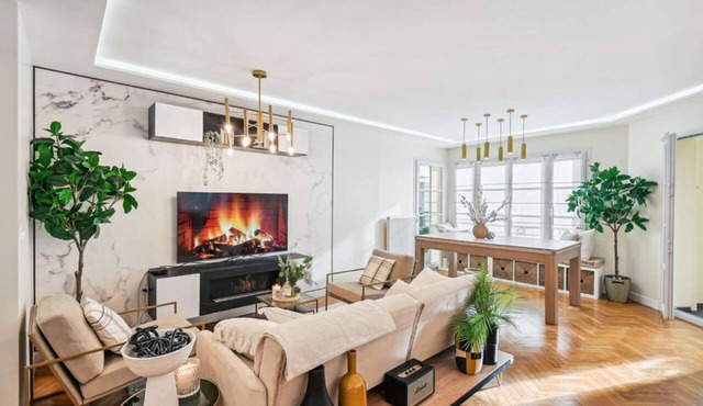 Premium and spacious apart terrace parking in Courbevoie