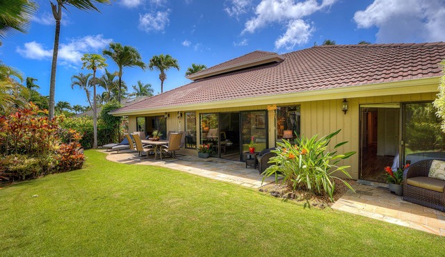 Prime Poipu Beach Home - 4 Ground Floor Bedrooms, 3 Bathrooms, near Hyatt. AC