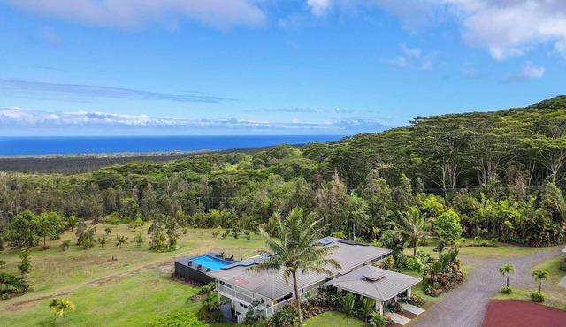 Private 5-Acre Gated Retreat – Heated Pool & Spa, Orchard & Sweeping Ocean Views
