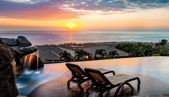 🏖️Private Kona Luxury Home | Infinity Pool, Ocean Views & 3 King Suites