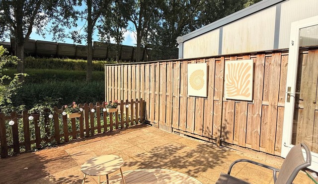 Private Studio I Waterfront garden I 20 min to Centre in Amsterdam
