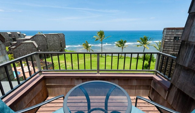 Rare Top-Floor Oceanfront Privacy – No Shared Walls