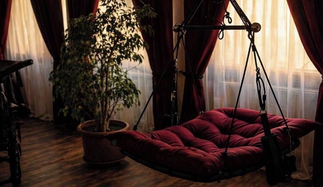 "Red Silence" design suite/experience apartment/vacation apartment/accommodation in Bendorf