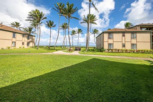 Relaxing Ocean View Condo Pono Kai Resort E102