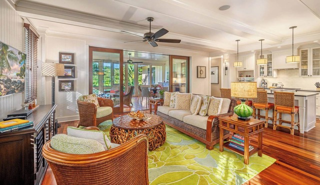 Resort Amenities | Golf Course View | Cottage + Guesthouse