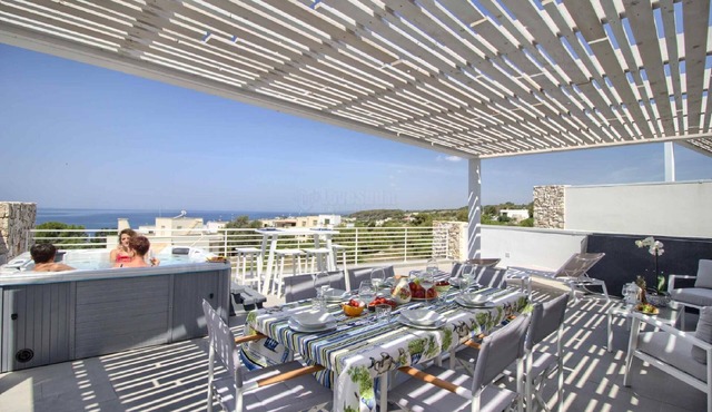 Ristola Deluxe by LoveSud in Leuca