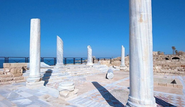 Sea View Romantic Studio in Hadera