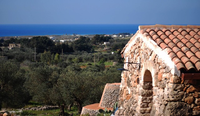 Small romantic liama - Residence degli Ulivi (2P.) over the sea of Pescoluse. in PESCOLUSE DI SALVE