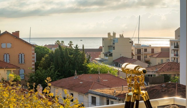 Spacious Luxury French Riviera Apartment in Antibes