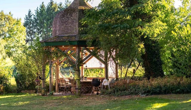 Spend a wonderful time in the idyllic vacation accommodation. in Moltzow
