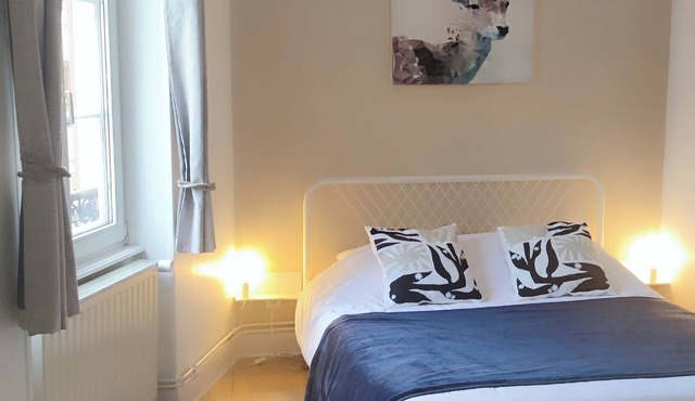 Strasbourg: Two Bedrooms & Garage in Strasbourg