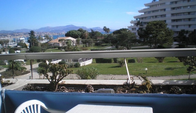 Studio for 4 in Villeneuve-Loubet