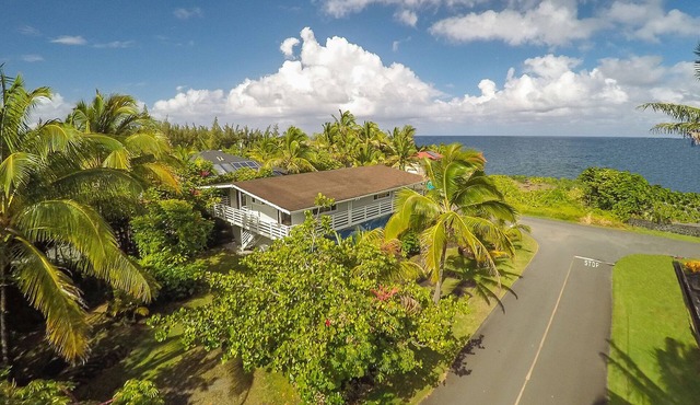 Stunning Ocean Views - Whale House Hawaii