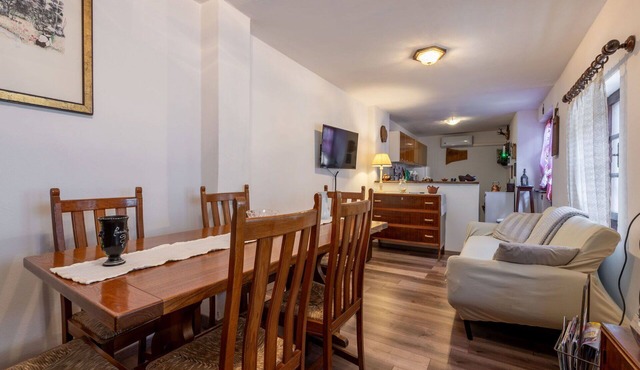 Stunning villa for 4 guests with WIFI, A/C, TV and terrace in Bannio