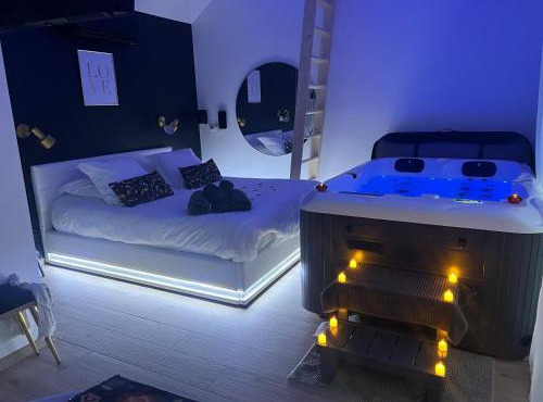 Suite romantique avec Spa et filet suspendu proche Thoiry in Auteuil