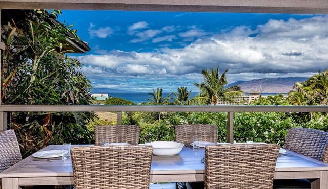 Summer Deal Ocean View Wailea Villa with Pool and Resort Hot Tubs