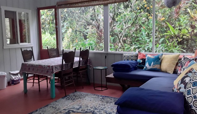 Sweet retreat close to the ocean. Where natures sights and sounds delight soul.