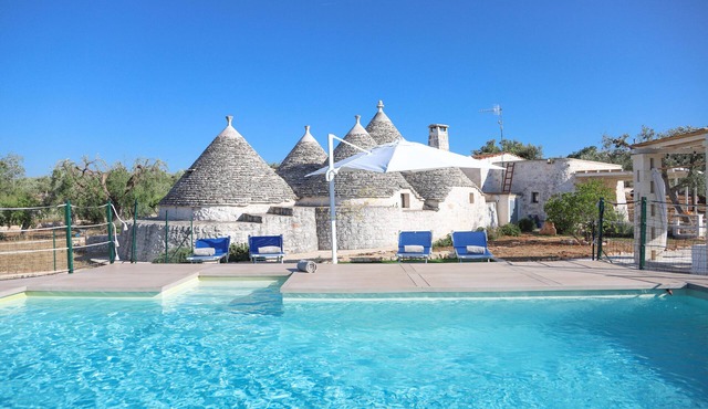 TD Trulli Albapetra Pool & Olive Trees in Polignano a Mare