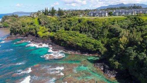 The Cliffs at Princeville by ResorTime