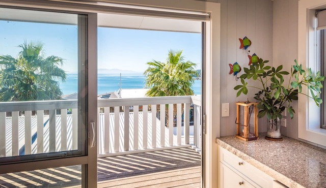 THE WAIHEKE PAD | Be My Guest in Oneroa