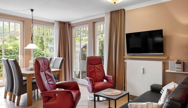 Tolle Ferienwohnung an der Ostsee mit Terrasse, Saunabereich und Pool im Haus! in Ostseebad Kühlungsborn