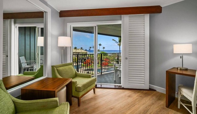 Top Floor Ocean View at 4-Star Kauai Resort. Pools & Slides