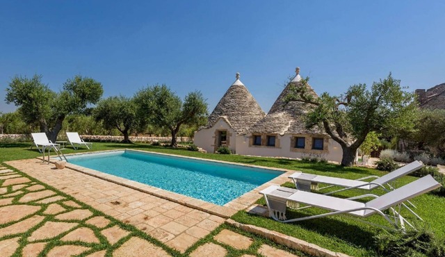 Trullo Atena - Luxury trullo with private pool, outdoor gym and Turkish bath in Alberobello