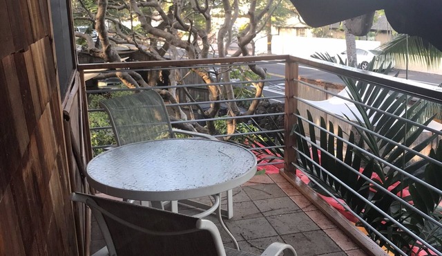 Unique Treehouse at Magic Sands beach, ocean view