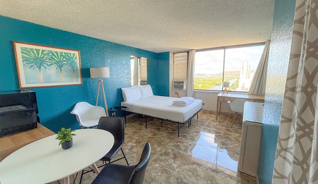 Updated! Humble Hawaiian Monarch Studio | Pool