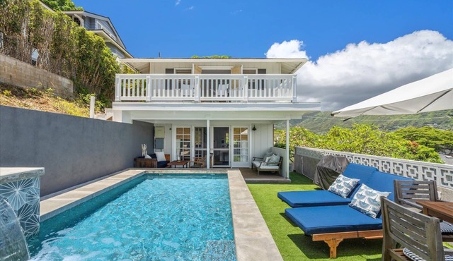 Updated Manoa Home with Spool - Walk to UH