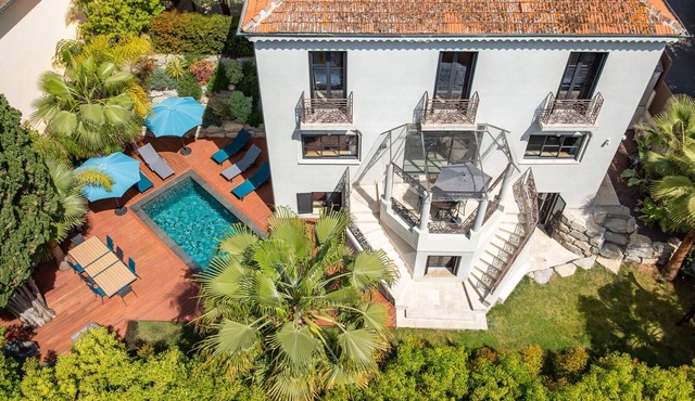 Villa Deva - 5 Bedrooms - Heated Pool in Cannes