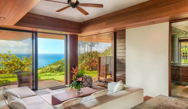 Villa Secret Cove - Luxurious Ocean Front Paradise with private path to beach!
