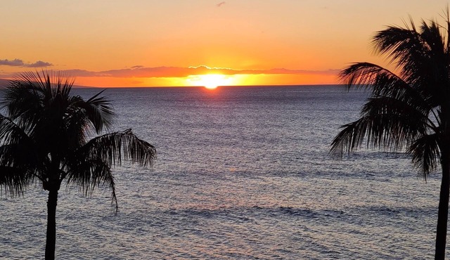 VIR #504 Upper West Maui Corner Oceanfront Condo - Kahana