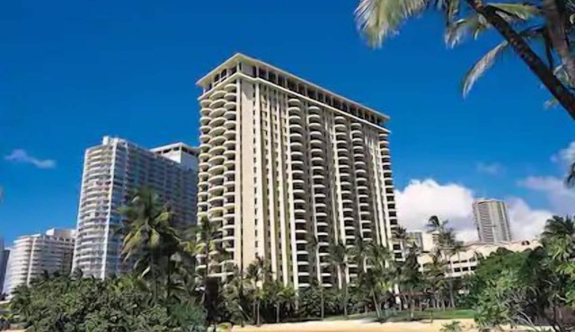 Waikiki | Couples Surf Stay | Pool + Spa