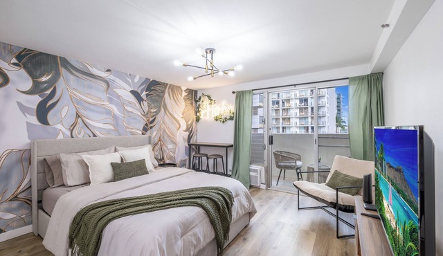 Waikiki Gem! Renovated, Steps Away From The Beach!