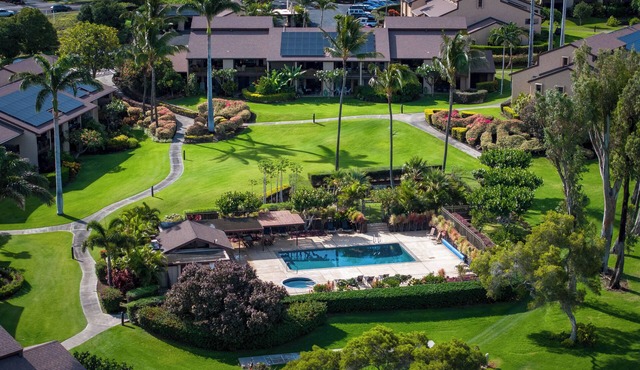 Wake Up to Ocean Views & Island Breezes in Waikoloa Village