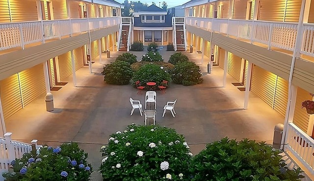 Washington Getaway at GuestHouse Enumclaw! Pet-Friendly Property, Free Parking in Enumclaw