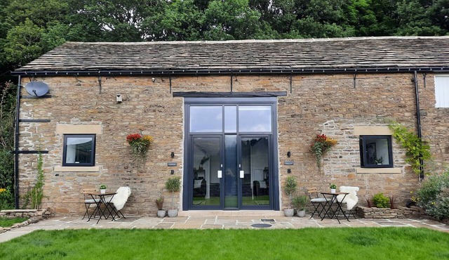 Woodcock Farm - Luxury self-catering cottages in Glossop