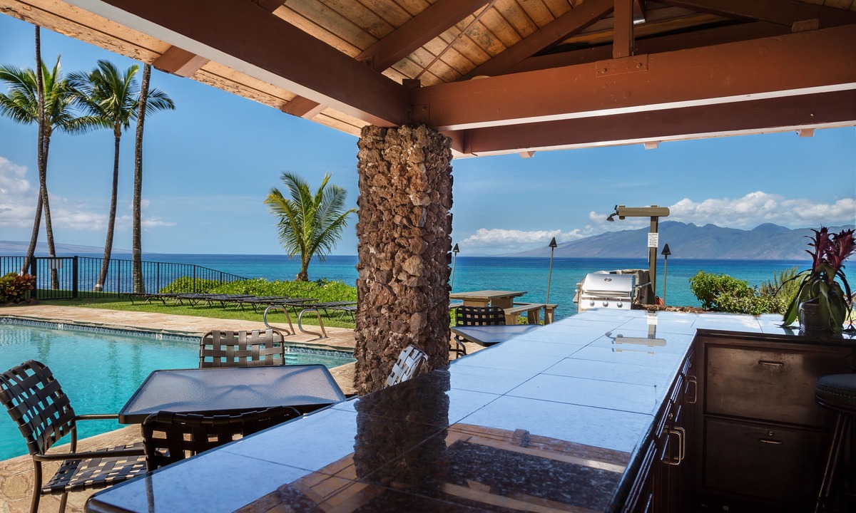 Kahana Condo | Noelani 304 3bdrm 2.5 Bath 3 Bedroom Condo by RedAwning