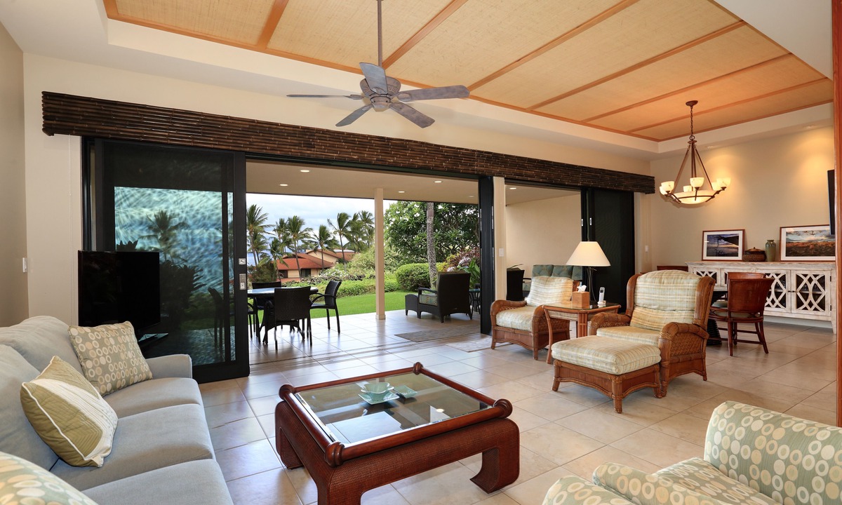 Wailea Condo | Relax in luxury at Makena Surf #C-106, a 2-bedroom ocean-view condo in beautiful Makena.