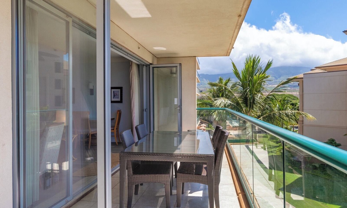 Kaanapali Condo | Honua Kai | Ocean View 2 BR Sleeps 6 | Car Incl. w/6+ Nights | HKH-412 by KBM